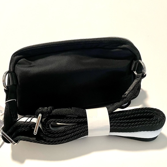 Everywhere Crossbody Bag - Brand New - Picture 8 of 8